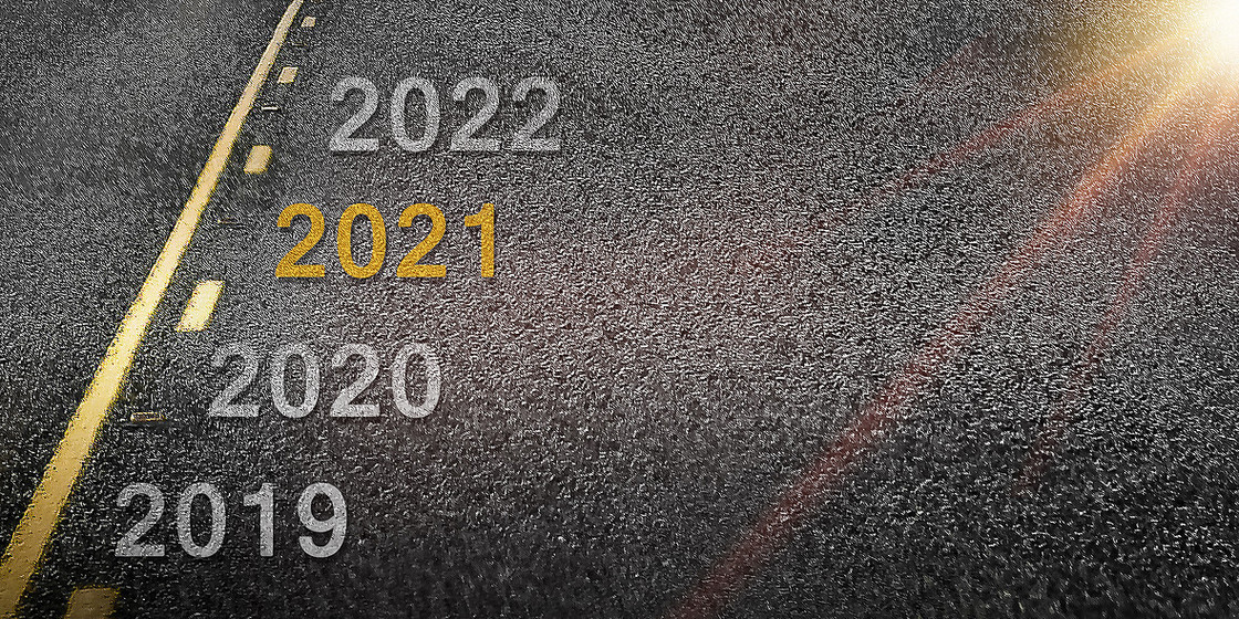 2021新年新起点跨年积极向上公路摄影图合成背景