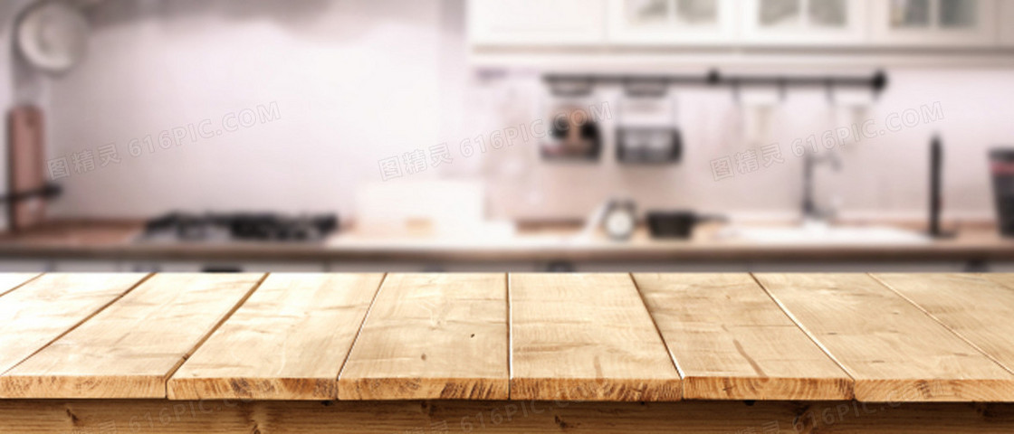 木板与模糊家庭背景.. (3700×8600)
