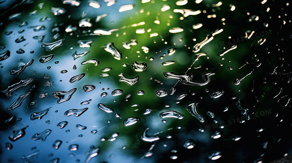 雨天朦胧感水雾场景下雨图片