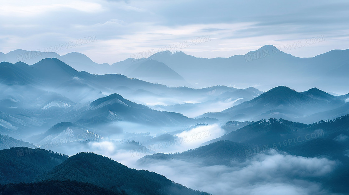 远山山脉自然风景背景