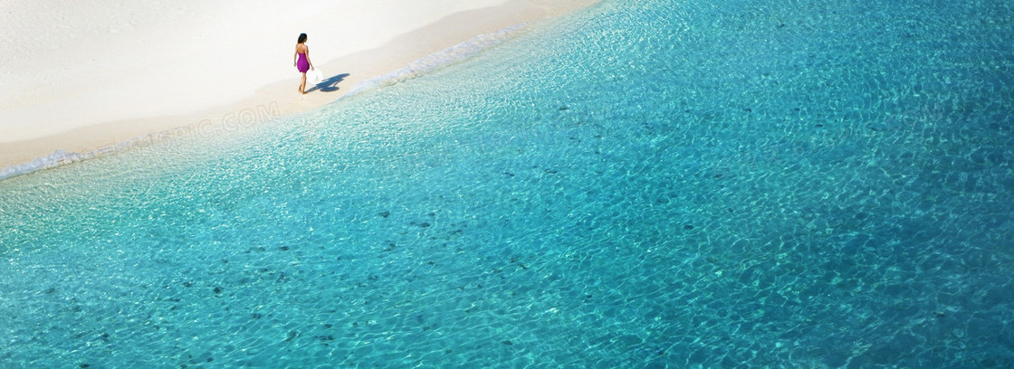 碧蓝的海