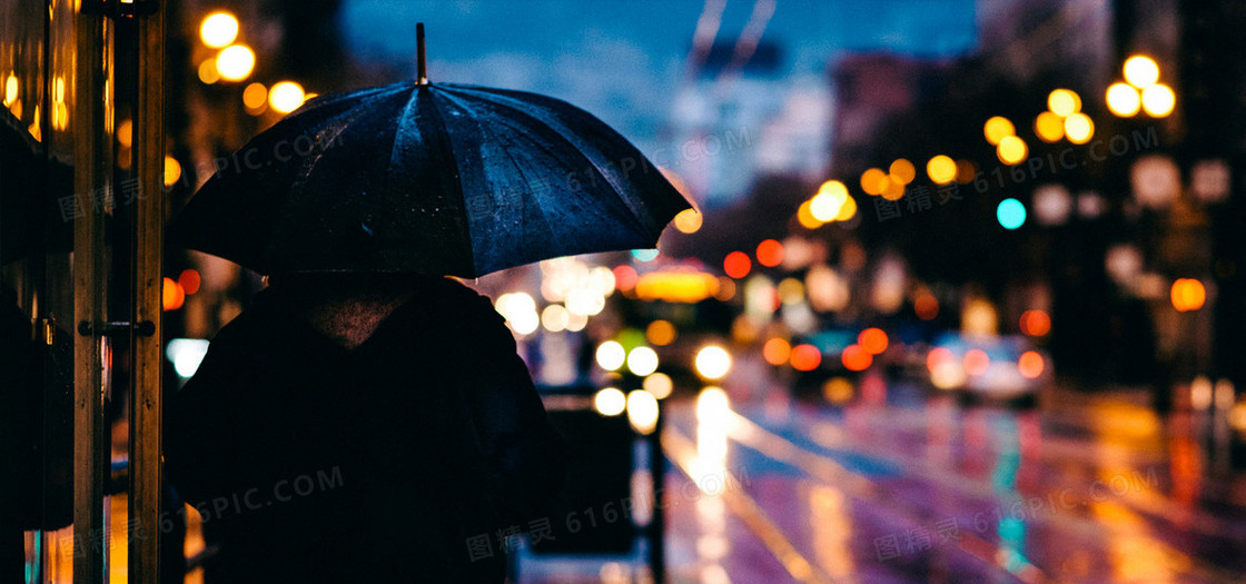 朦胧雨夜背景图