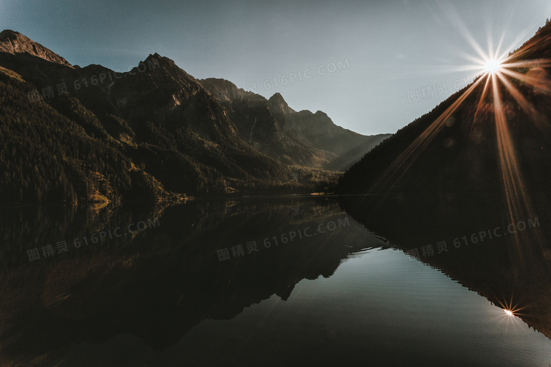 晨曦山水风景图片