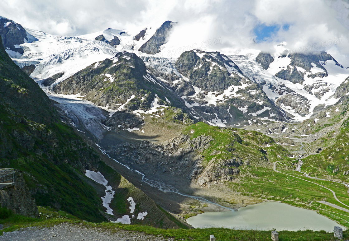 阿尔卑斯山脉雪山风景图片