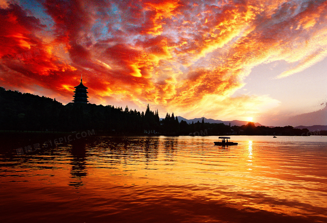西湖美景和雷峰夕照摄影图片