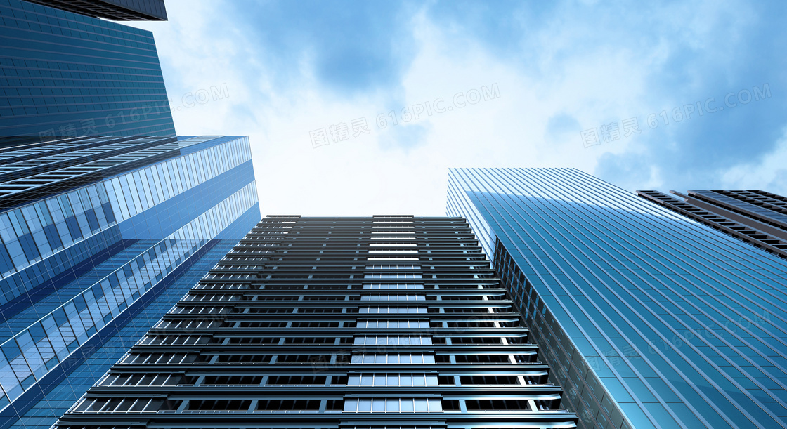 耸入云端的城市建筑物摄影高清图片