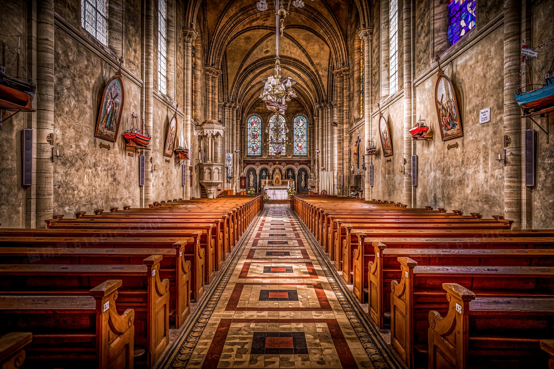 欧式风格的大教堂内景摄影高清图片