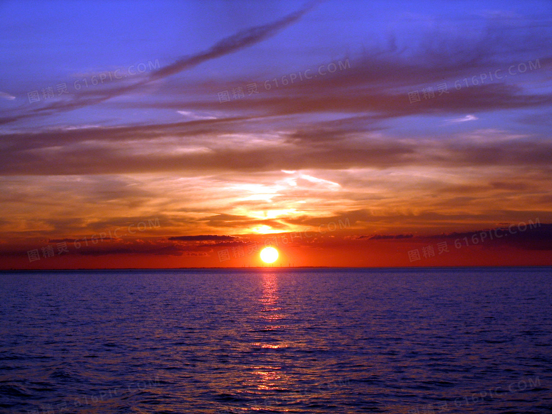 海上美丽的日落美景高清摄影图片