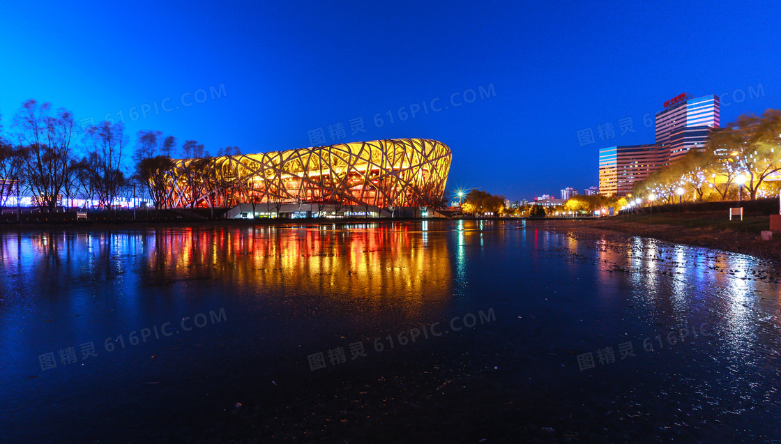 北京鸟巢美丽夜景摄影图片