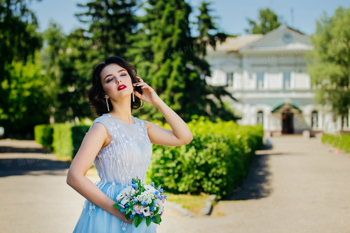 头后仰的浓妆美女人物摄影高清图片