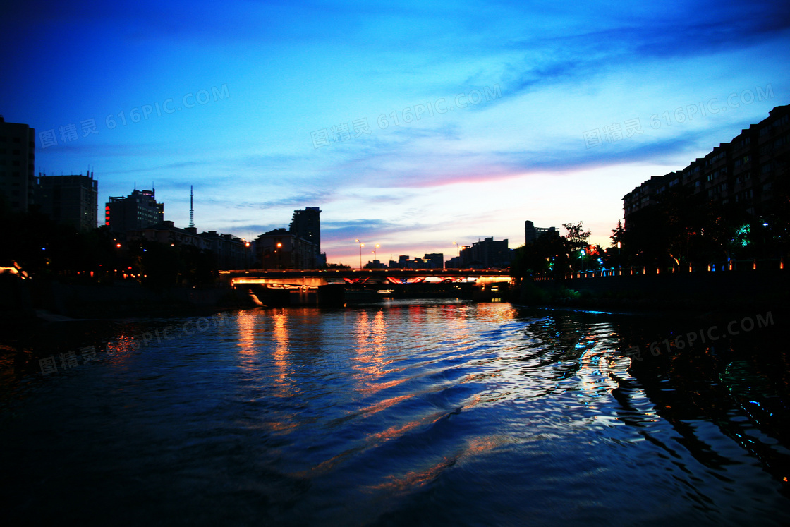 京杭大运河夜景风光摄影图片