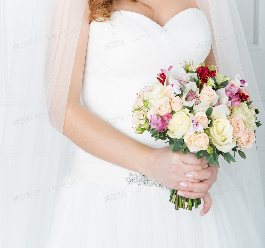 结婚现场新娘的手捧花高清图片下载-正版图片501193410-摄图网