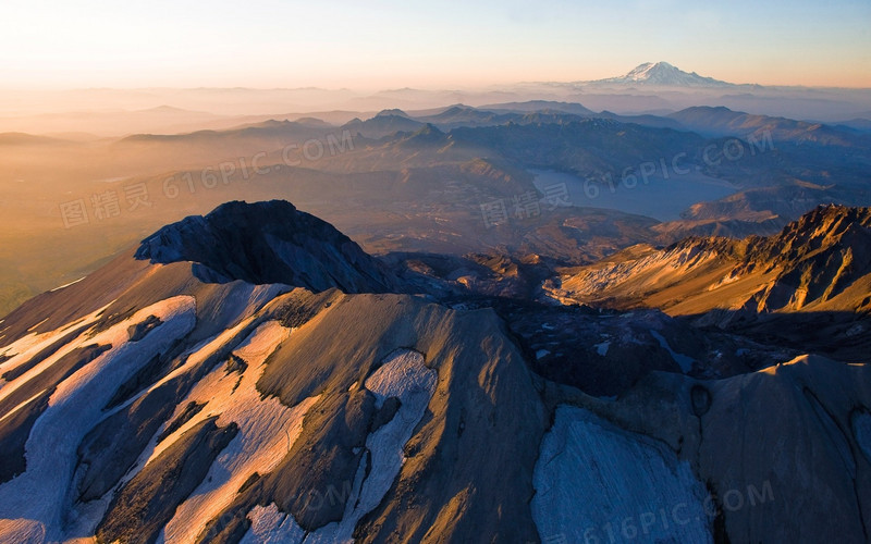 壮丽自然风光山峰