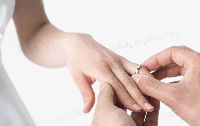 戴戒指的手结婚庆典