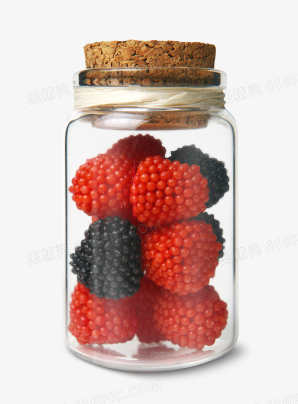 玻璃瓶中的树莓