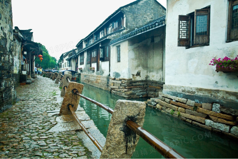 关键词:周庄古镇古镇风景中国风建筑图精灵为您提供烟雨江南古镇免费