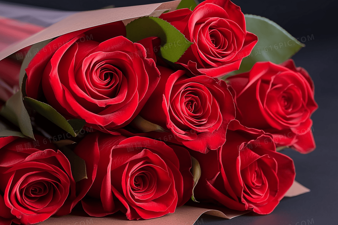 娇艳动人的红玫瑰花束