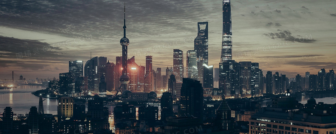 灰色天空城市背景