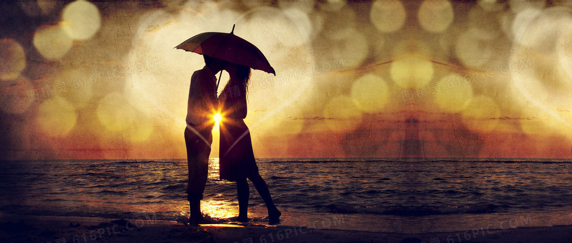 夕阳情侣伞下相拥背景banner