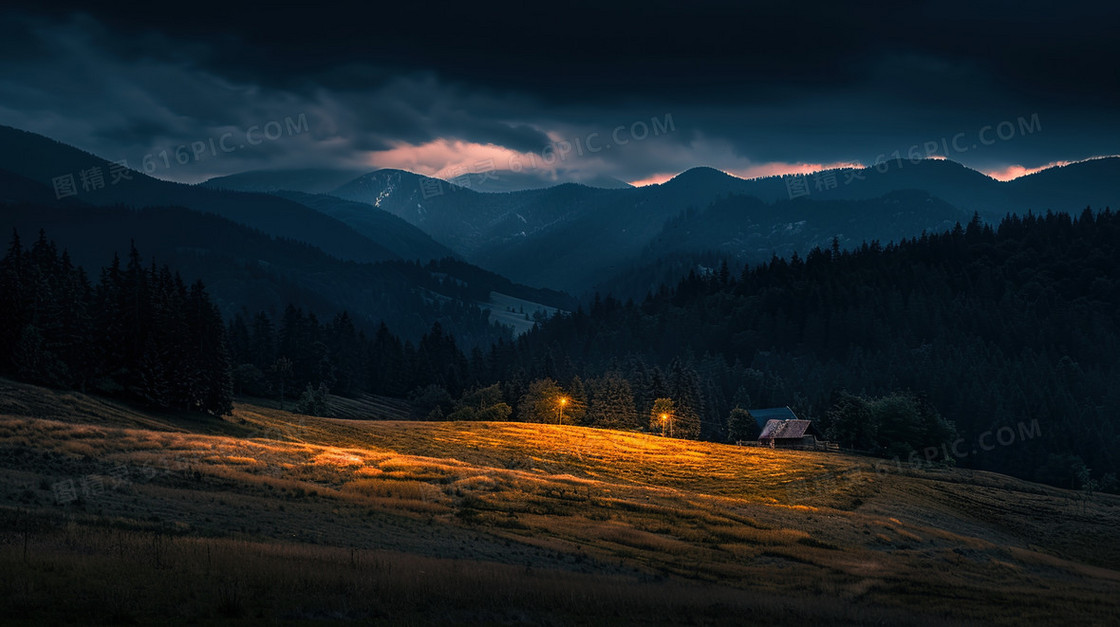 山区森林的夜空背景