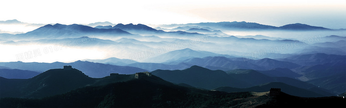 登山中国山海报背景