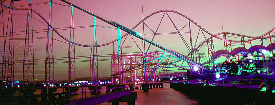 过山车夜景