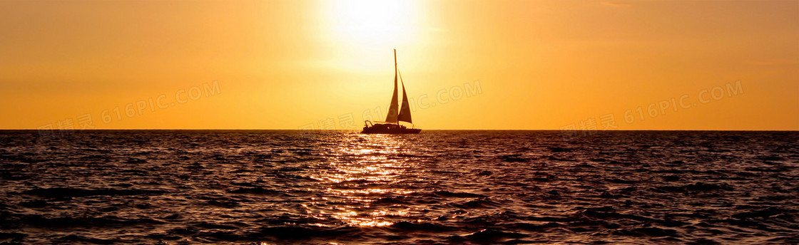 唯美夕阳温暖海面海报背景