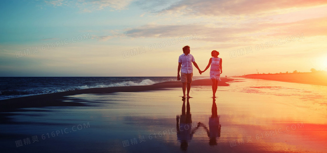 浪漫情侣沙滩漫步背景