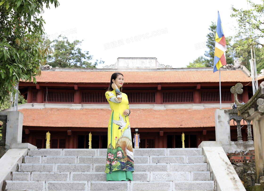 中国旗袍风美女写真图片