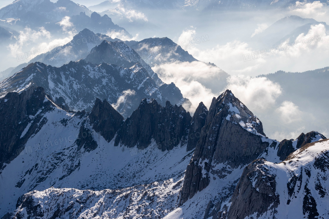 雪山山地景观图片