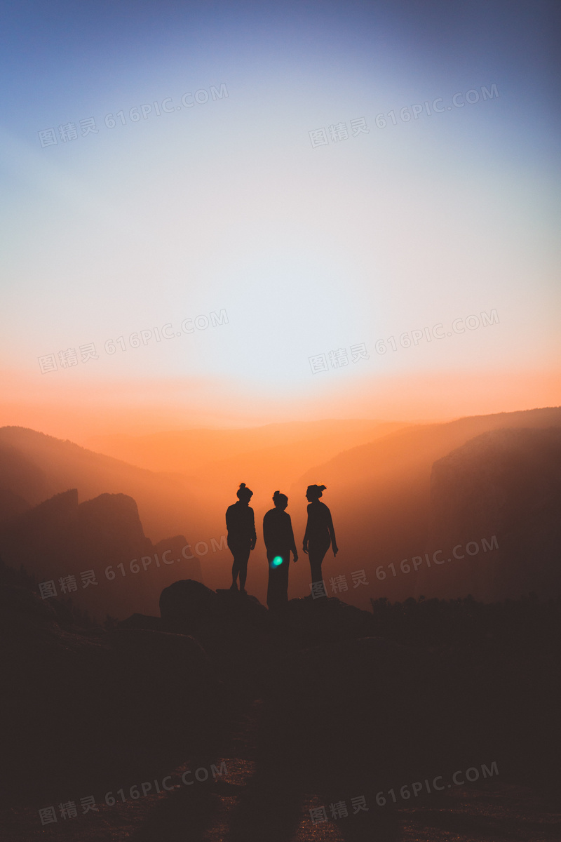 登山看夕阳图片
