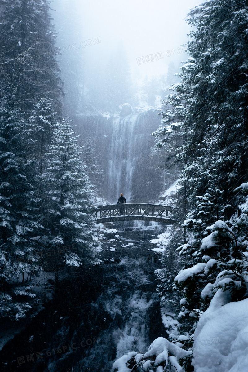 冬季山水雪景图片