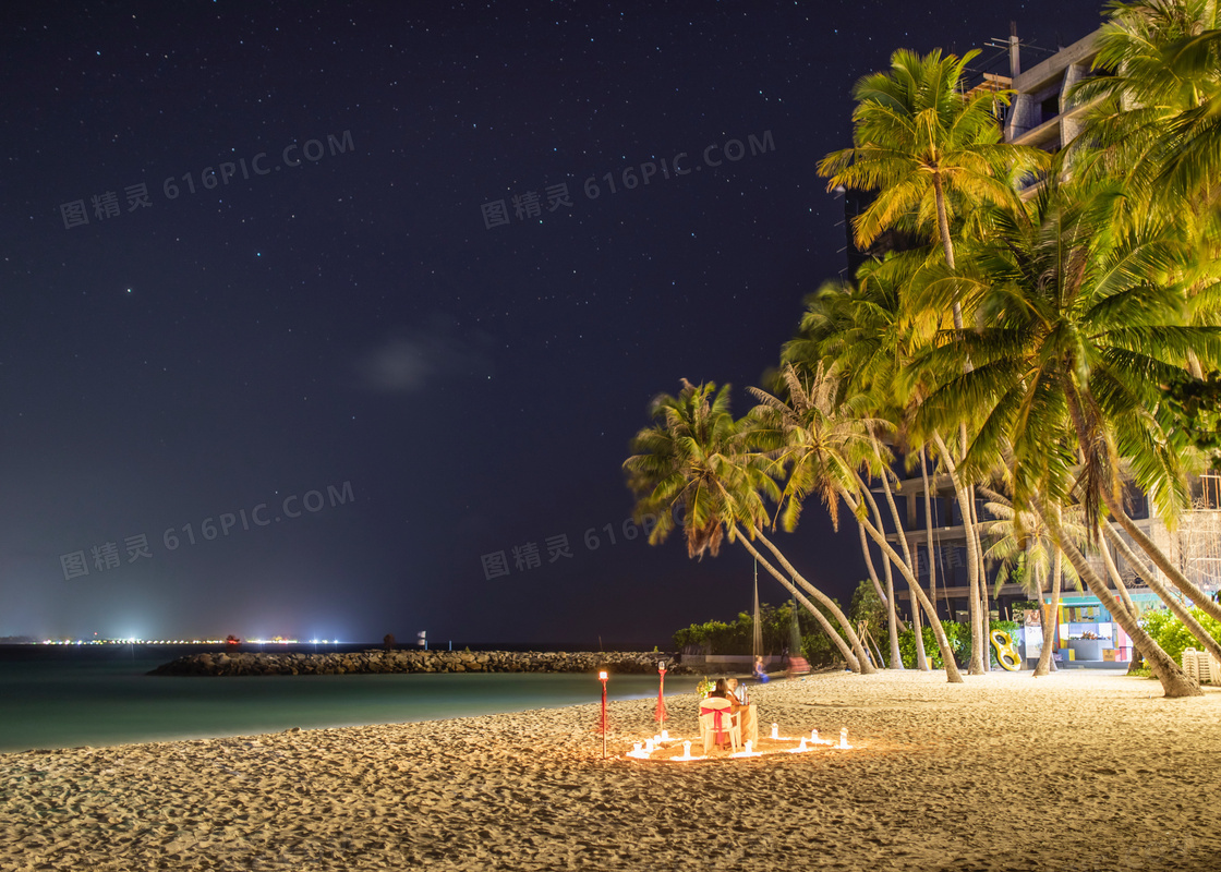 度假海滩唯美夜景图片