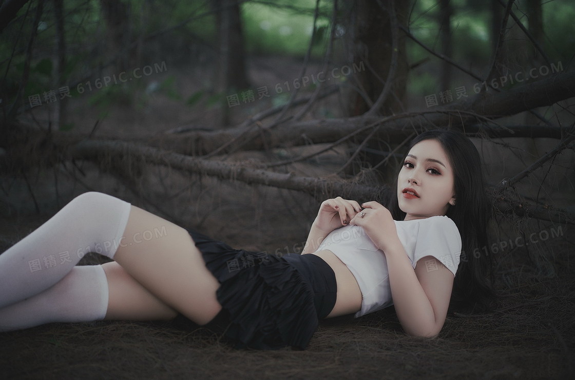 性感诱惑丝袜美女图片