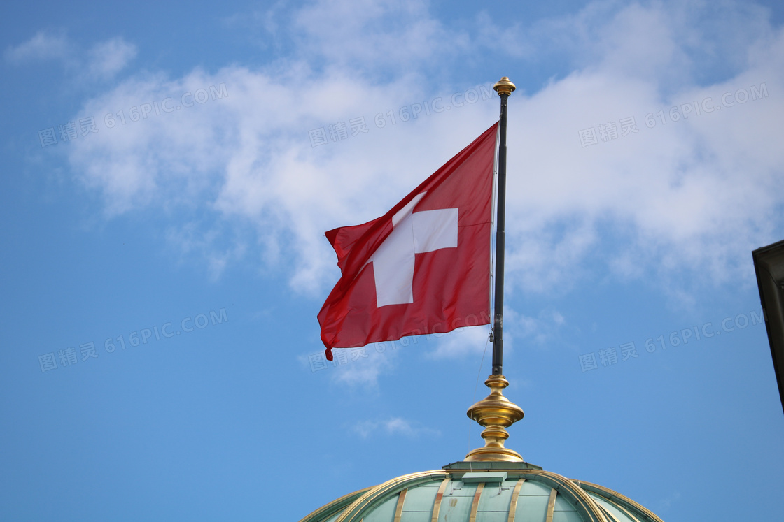 瑞士国旗飘扬图片