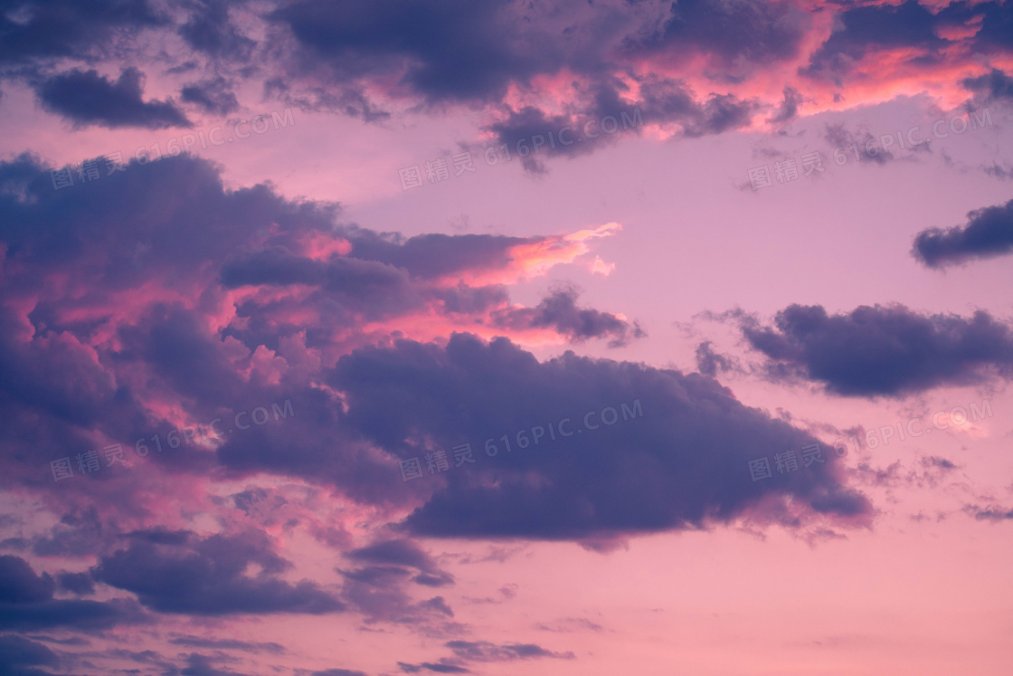 紫色黄昏云图片