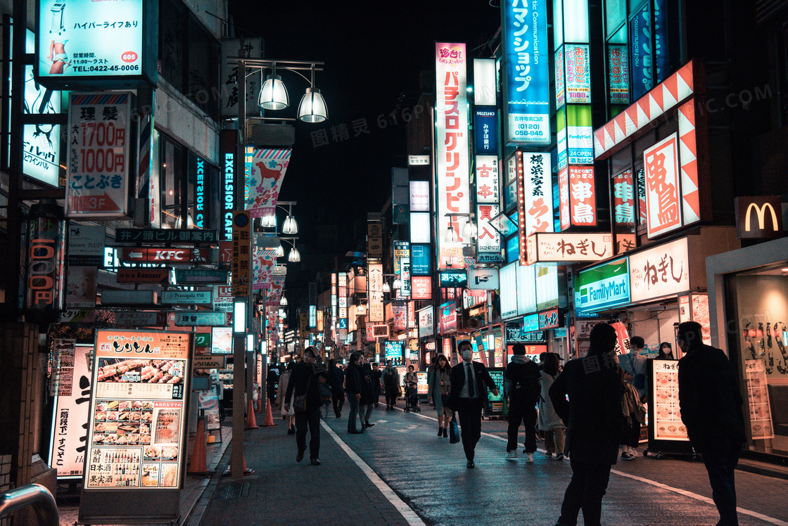 城市道路灯光夜景图片