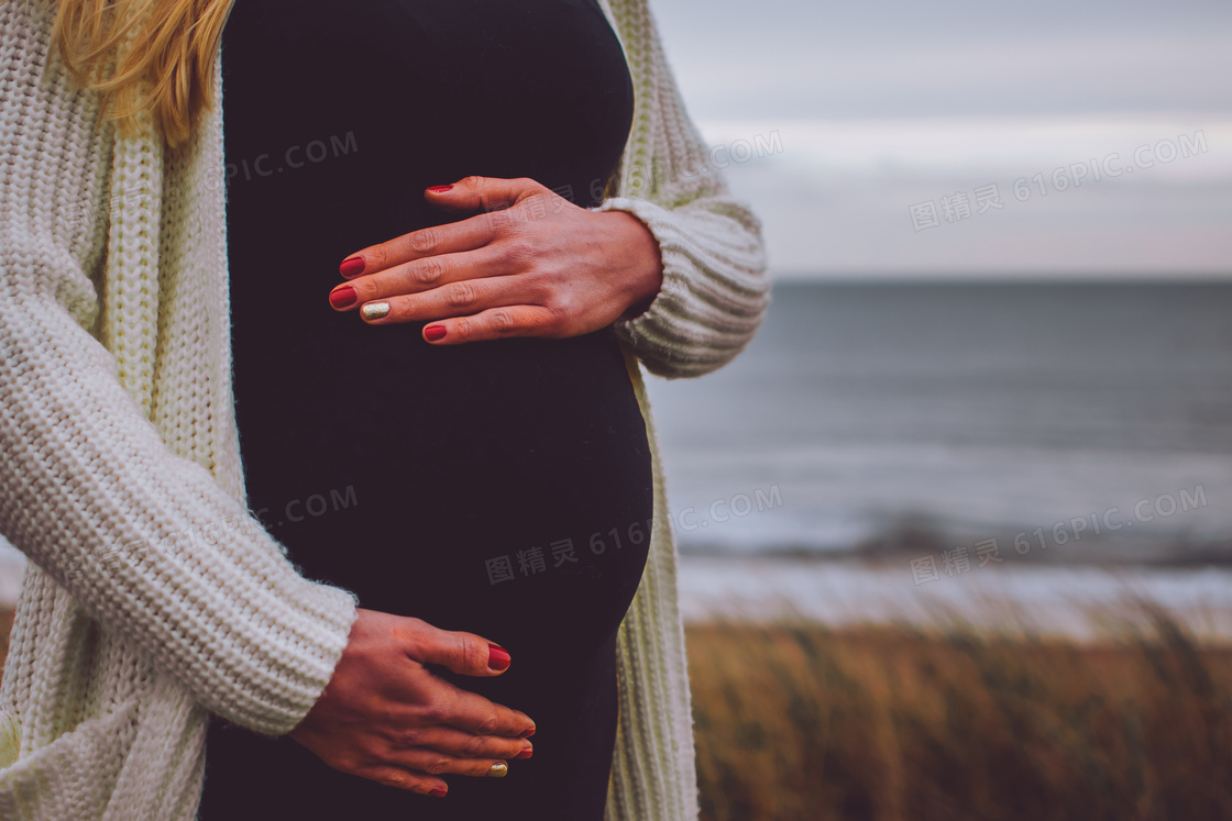 怀孕孕妇肚子图片