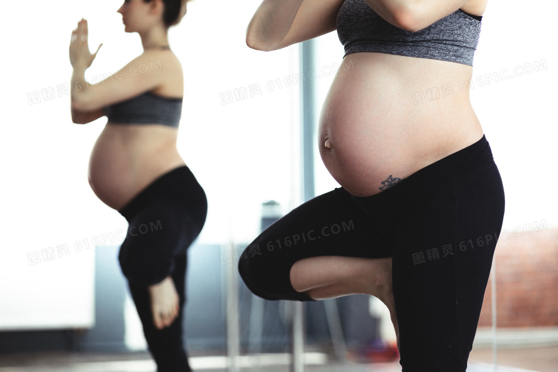 孕妇简单瑜伽动作图片