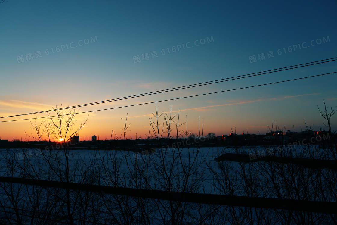 冬日黄昏图片