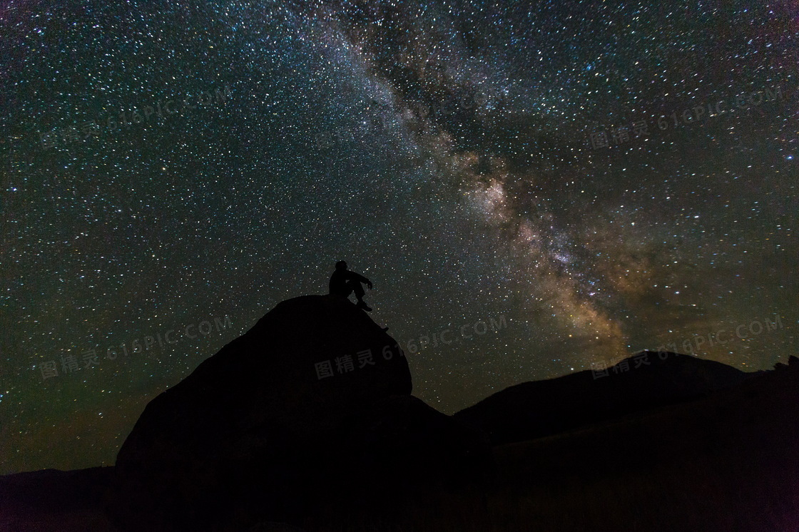 夜观银河星空图片