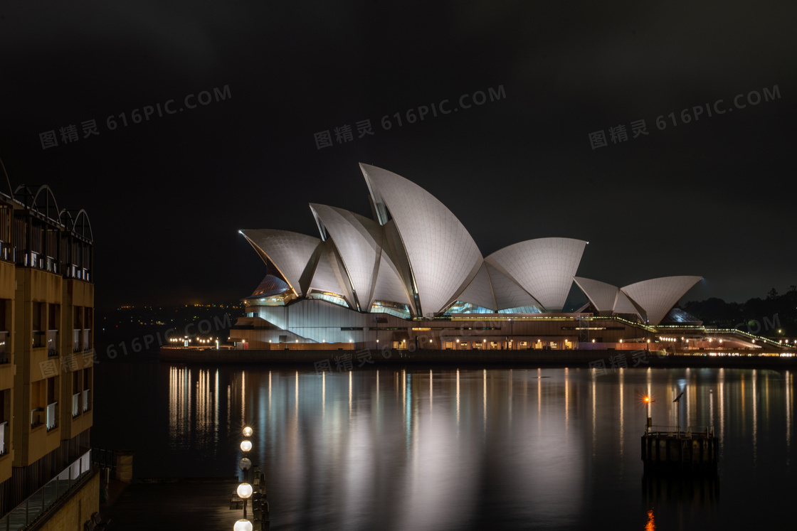 悉尼歌剧院夜晚夜景图片