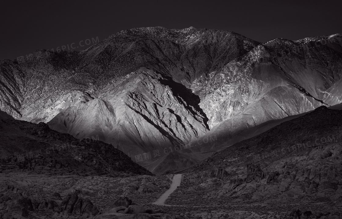 高山山峦高清图片