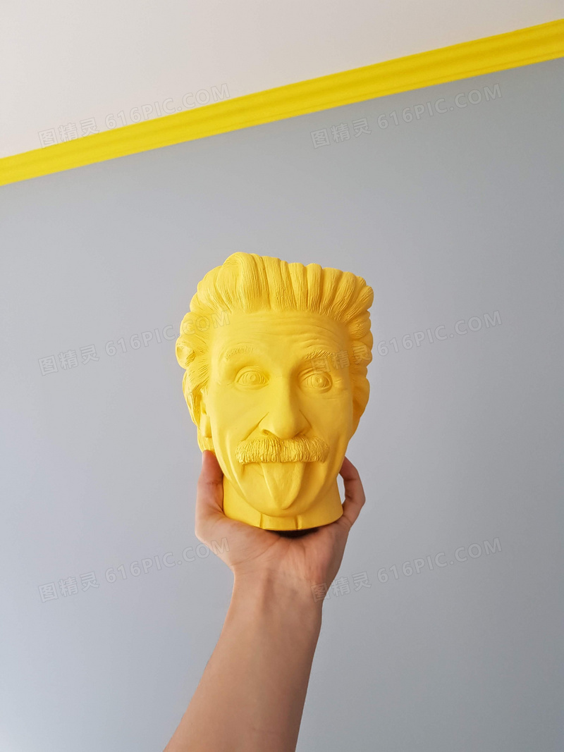 黄色头像雕塑图片
