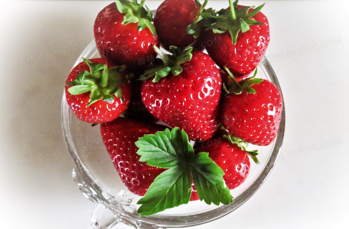 营养有机草莓水果图片