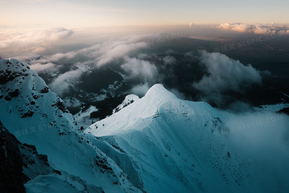 雪山山峰美景图片 雪山山峰美景图片大全