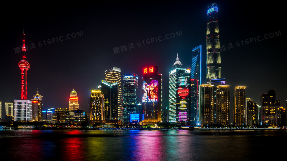 上海外滩建筑夜景图片