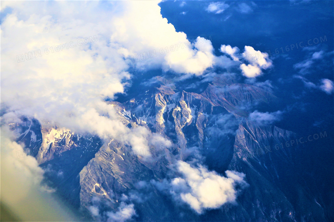 白云下的群山自然风景摄影高清图片