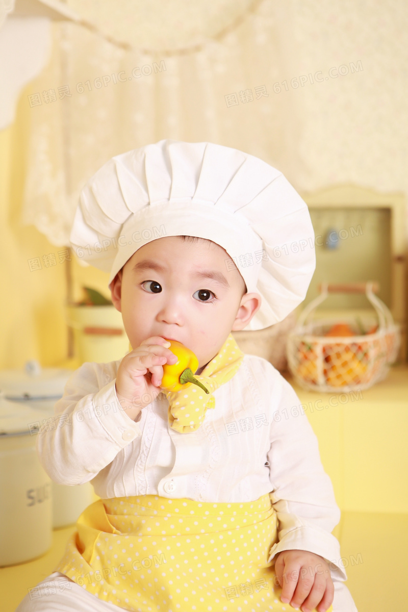 厨师打扮的小男孩人物摄影高清图片