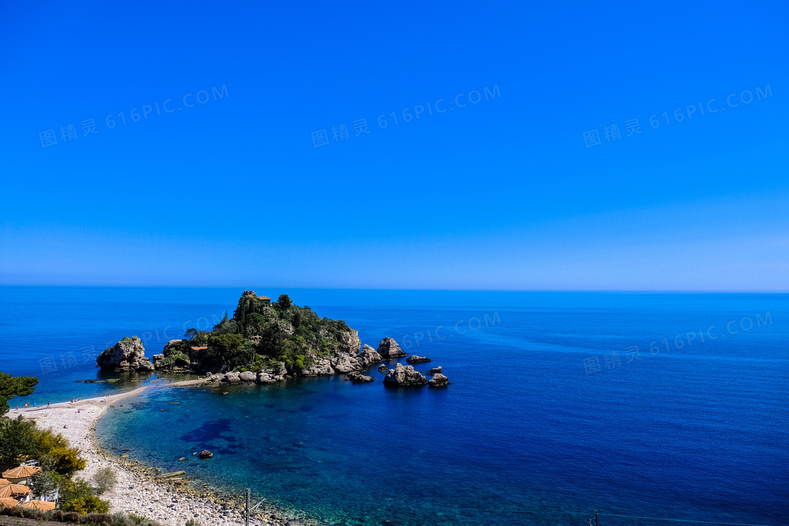 碧蓝的海洋和海岛高清摄影图片